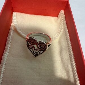 Retired James Avery Athenian Heart Ring - Very Hard to find